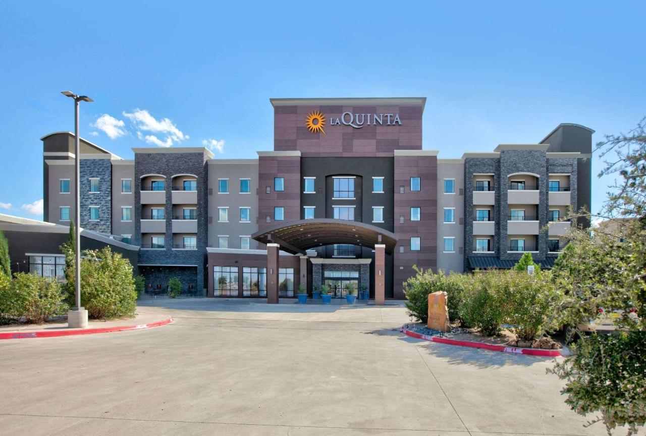 La Quinta Inn & Suites By Wyndham Lubbock Southwest Exteriér fotografie