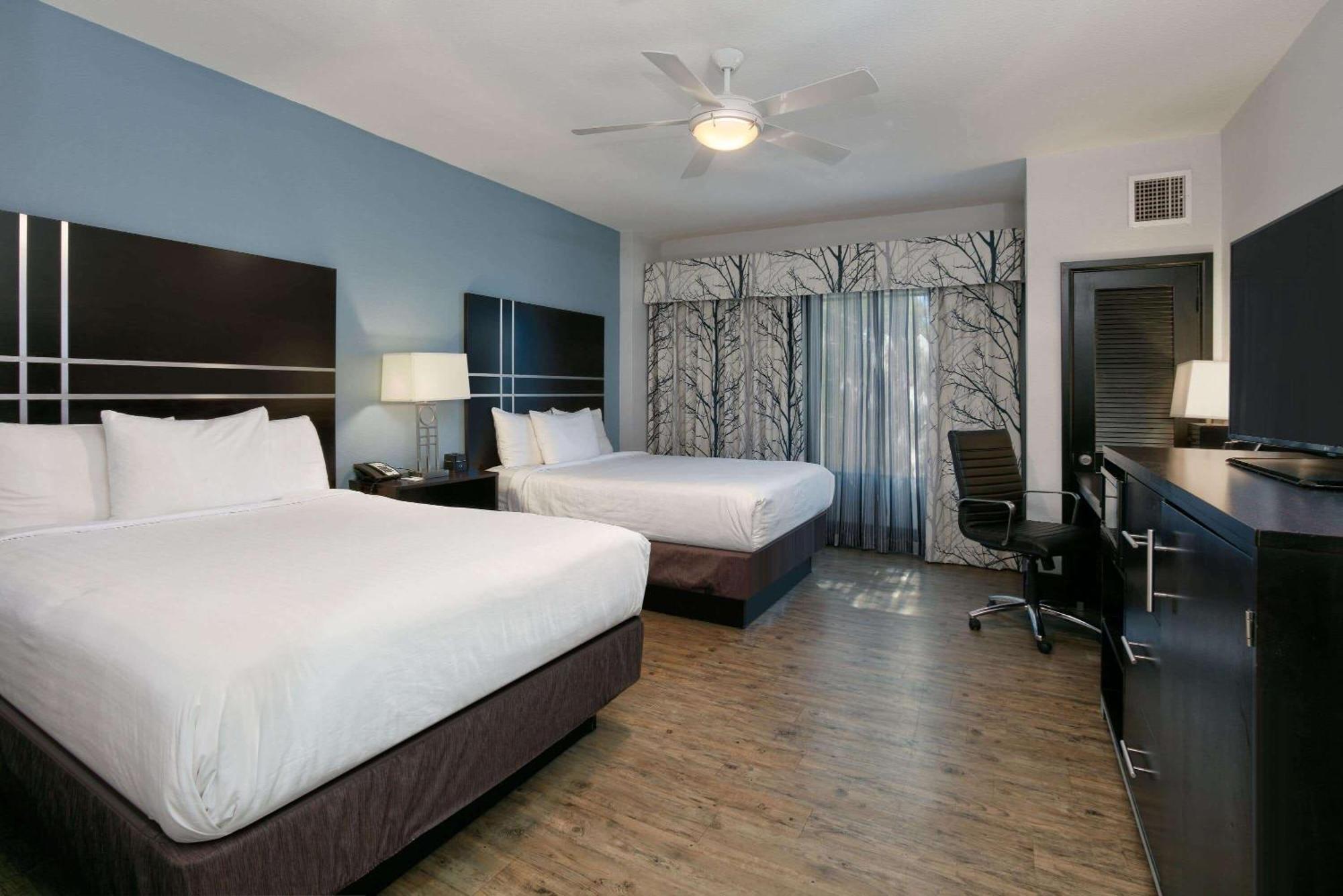 La Quinta Inn & Suites By Wyndham Lubbock Southwest Exteriér fotografie